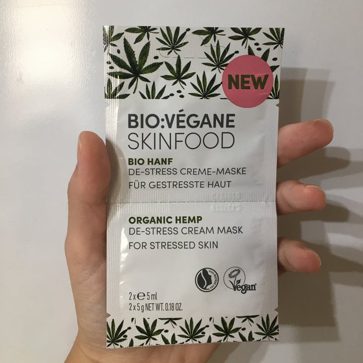 photo of Bio:Végane SKINFOOD Skinfood Organic Hemp shared by @nochmalbitte on  09 Oct 2022 - review