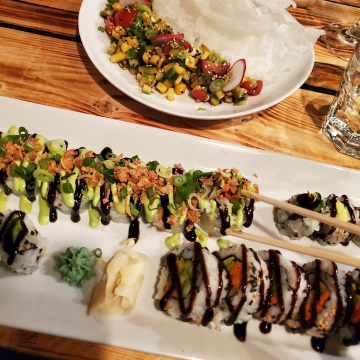 photo of Souche-i Sushis végétaliens shared by @paamela on  06 Mar 2022 - review