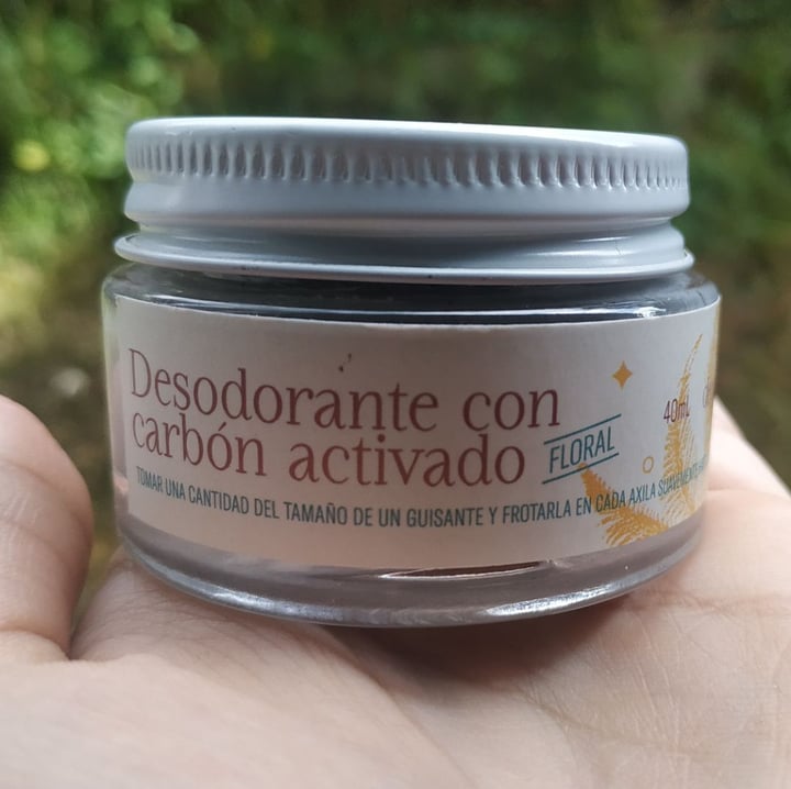 photo of deplanta Desodorante con carbón activado shared by @paulizk17 on  26 Jan 2020 - review
