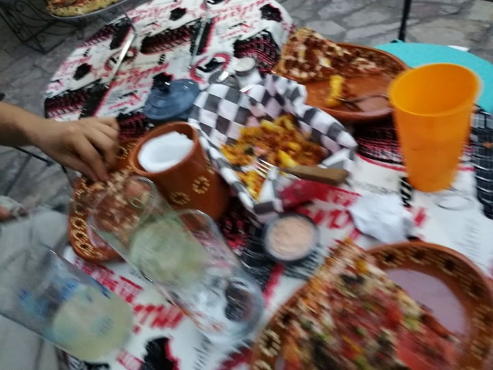 review photo of Ixteriolo's Papas con queso Y Chorizo shared by @lauragamez on 26 Feb 2020 - review
