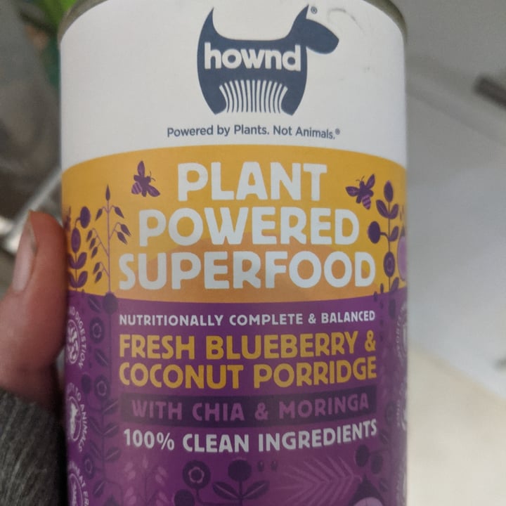 photo of Hownd Fresh Blueberry & Coconut Porridge shared by @chanelharding on  16 Oct 2022 - review