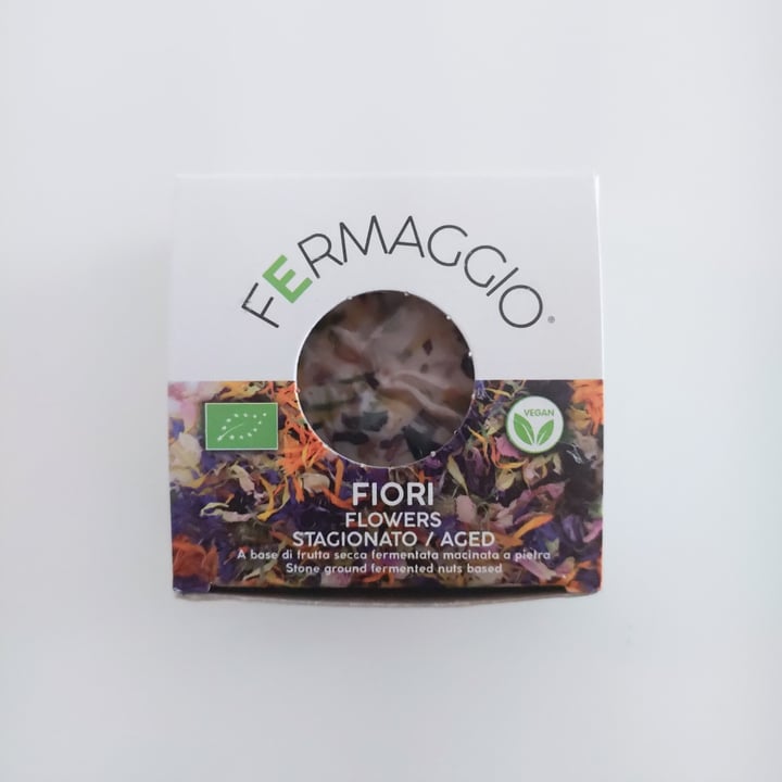 photo of Fermaggio Fermaggio stagionato ai fiori shared by @giusvisions on  13 Aug 2022 - review