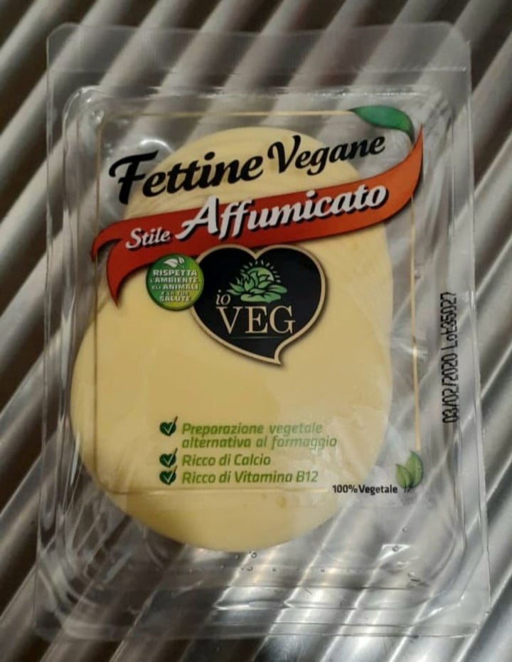 photo of ioVEG Fettine Vegane Stile Affumicato shared by @inchubrinke on  21 Jan 2020 - review