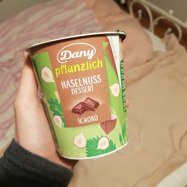 review photo of Dany Haselnuss Dessert Schoko shared by @carlottaphilomena on 25 May 2021 - review