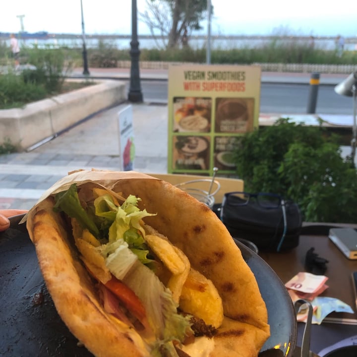 photo of Let’s Vegan Rethymno Restaurant Gyros pita shared by @gitagm on  20 Aug 2021 - review