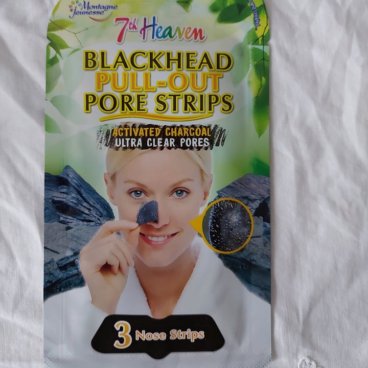 photo of 7th Heaven Blackhead pore strips shared by @salerena on  25 May 2021 - review