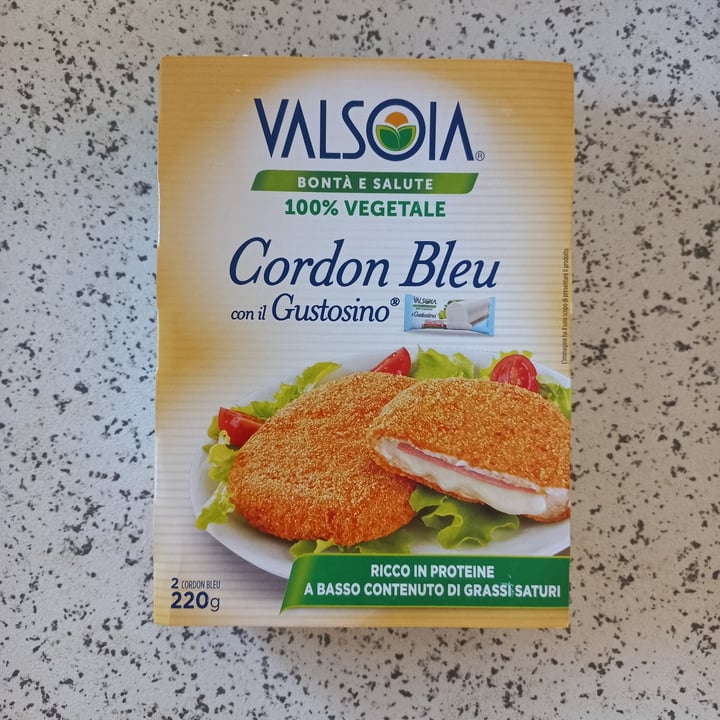 photo of Valsoia Cordon Bleu con il Gustosino shared by @emico on  30 Jul 2022 - review