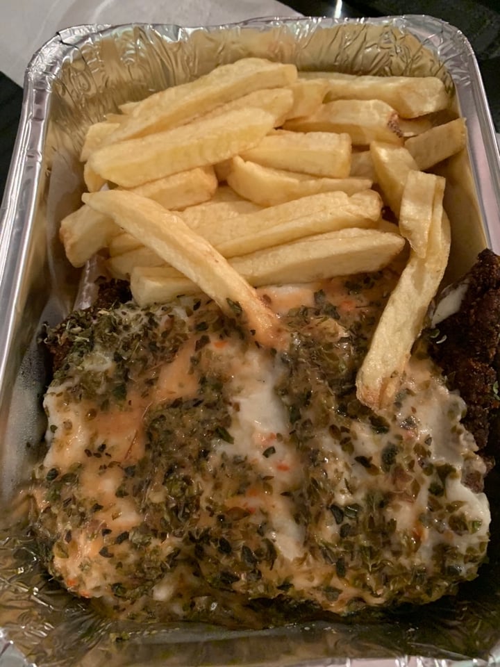 photo of Loving Hut Seitan a la napolitana con papas shared by @canica on  16 Mar 2020 - review