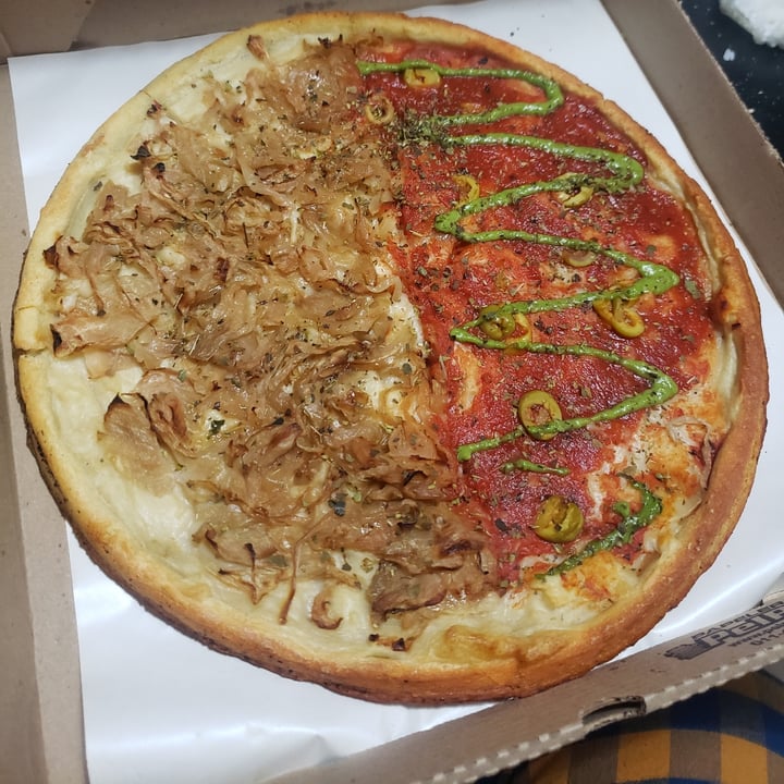 photo of Pizza Vegana Castelar Pizza miti-miti shared by @veronica1312 on  03 Oct 2020 - review