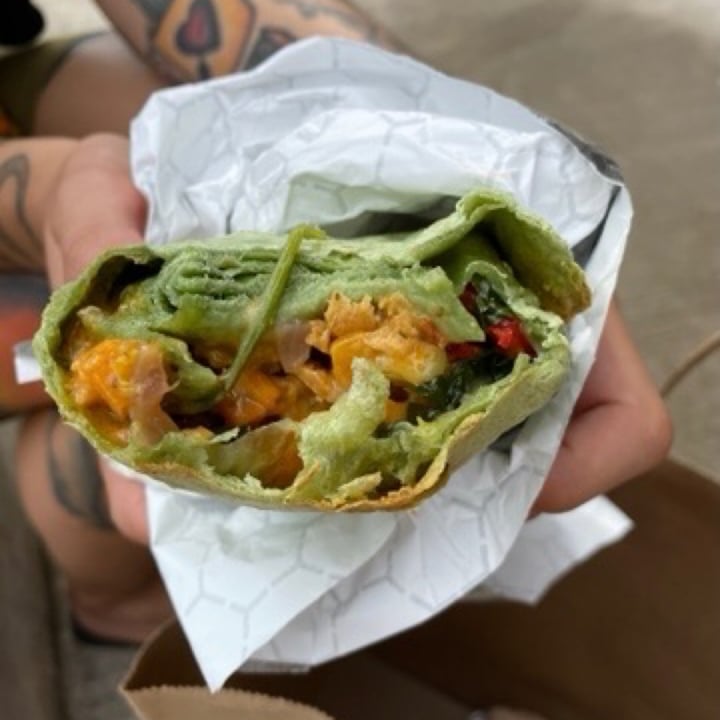 photo of Juicy Brew Spicy Chick’n Wrap shared by @lauraagarrison on  18 Oct 2020 - review