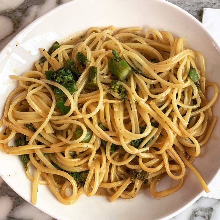 photo of Wulf & Lamb Creamy Linguine shared by @wheretovegan on  17 May 2019 - review