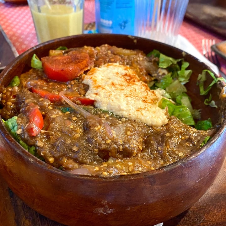 review photo of Fresh Fresh Cafe SD Veggie Salad shared by @alejaduquev on 27 Jul 2021 - review