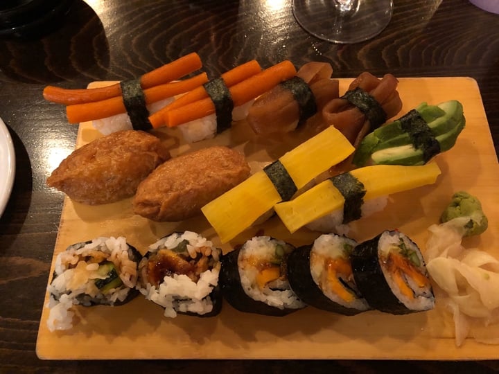 photo of MOMO Sushi Vegetable Platter Deluxe shared by @annettej on  05 Jan 2020 - review