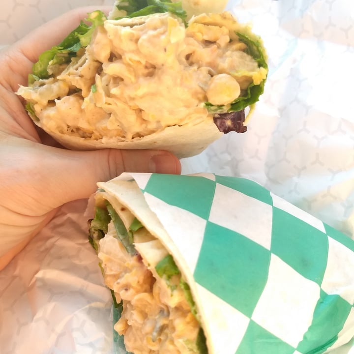 photo of Dunedin Vegan Deli Chickpea Salad Wrap shared by @leguminousvegan on  01 Sep 2021 - review