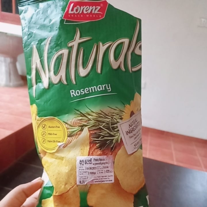 photo of Lorenz Chips shared by @uviniperera on  05 Aug 2021 - review