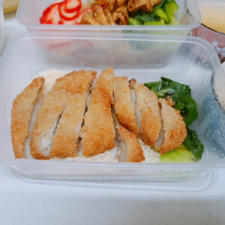 photo of Bodhi Deli 菩提斋 Chicken cutlet rice shared by @veggiexplorer on  23 May 2020 - review