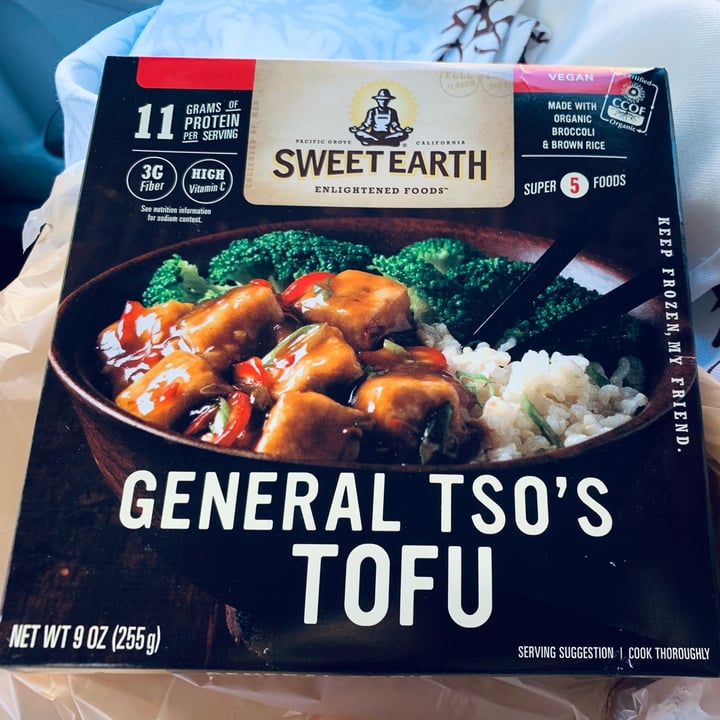 photo of Sweet Earth General Tso's Tofu shared by @allhess on  19 Nov 2021 - review