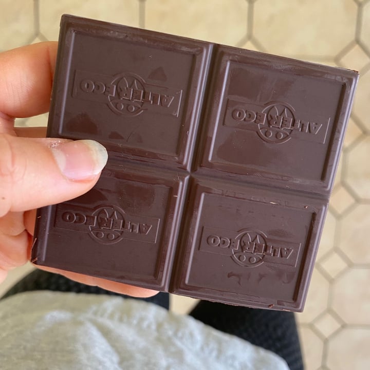 review photo of Alter Eco 75% Deliciously Dark Chocolate shared by @maruskamar on 23 Aug 2021 - review