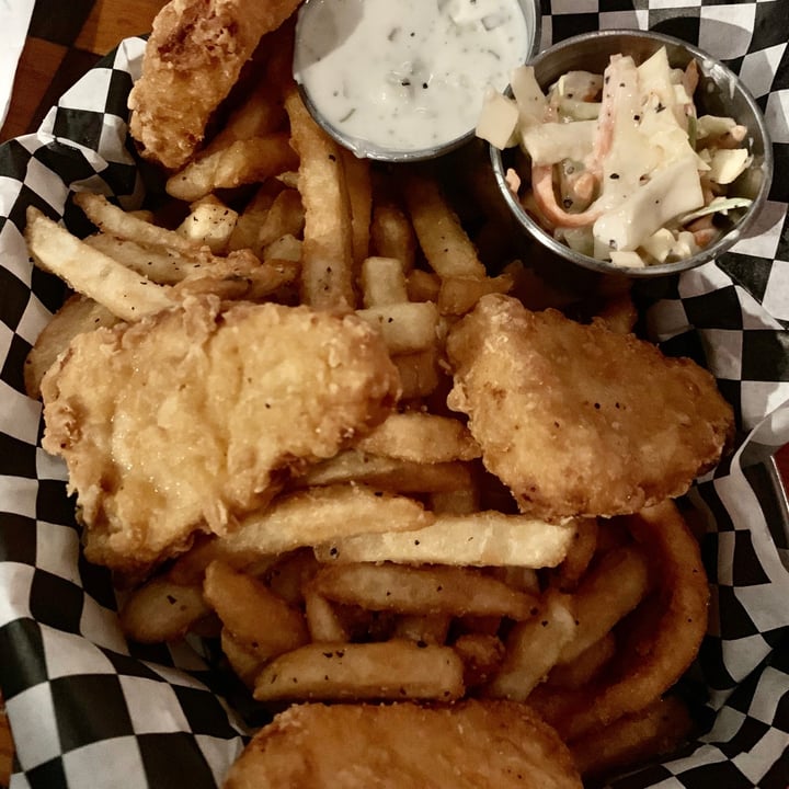 review photo of The Taphouse Grill Vegan Fish N’ Chips shared by @amyliz on 20 May 2020 - review