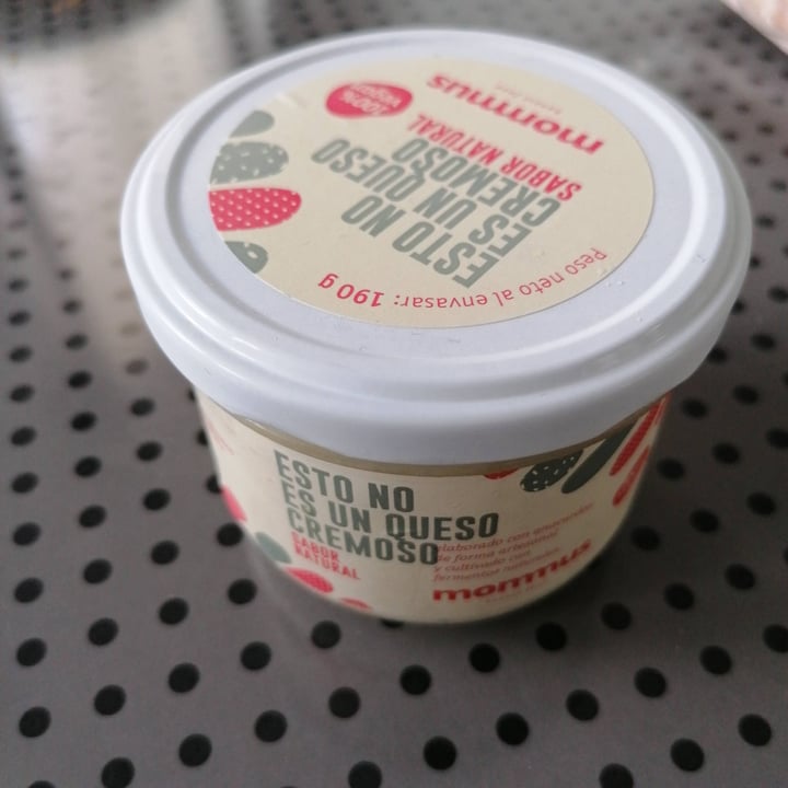 photo of Mommus Foods Queso Crema Sabor Natural shared by @benditaingravidez on  07 Nov 2020 - review
