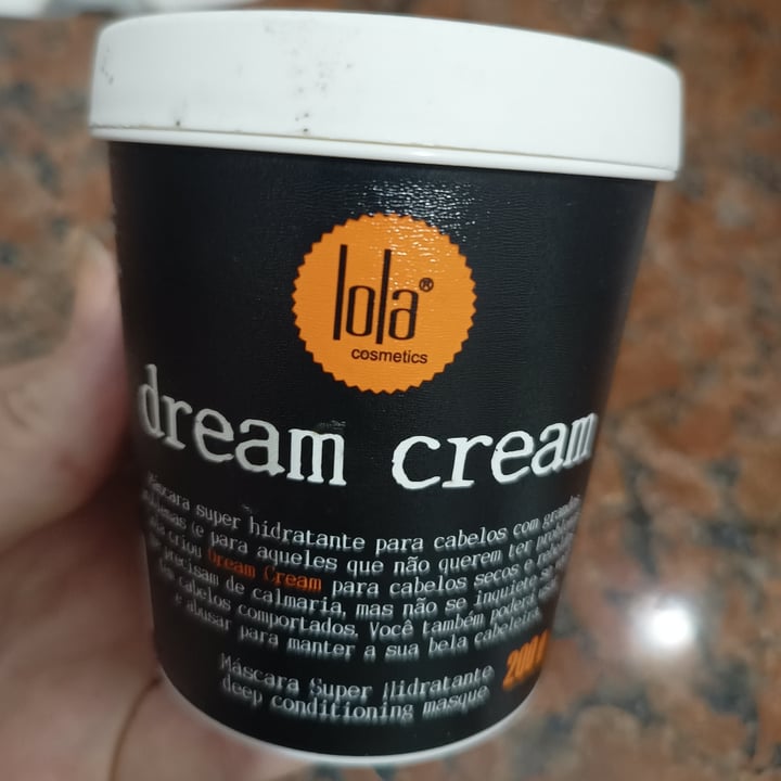 photo of Lola Cosmetics Dream Cream Máscara shared by @elimiotto on  19 Apr 2022 - review