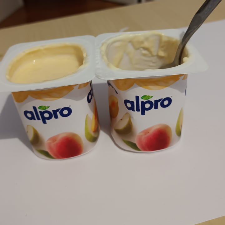 review photo of Alpro 2X Strawberry & Banana 2X Peach & Pear Yogurt shared by @analisboa on 19 Apr 2022 - review