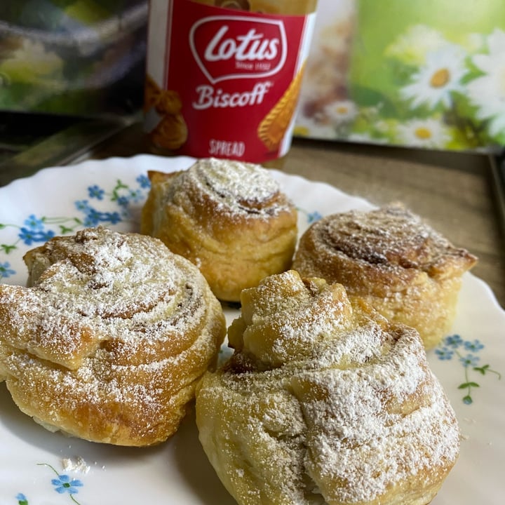 review photo of Lotus Biscoff Biscoff cookie butter shared by @nunziaveganok on 31 Oct 2022 - review