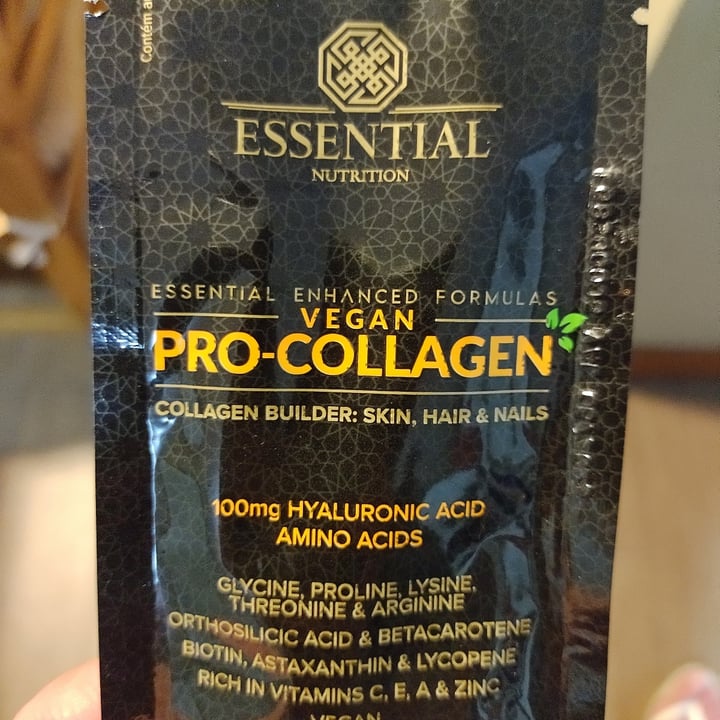 photo of Essential Nutrition Pro Collagen Vegan shared by @adriloy on  21 Oct 2022 - review