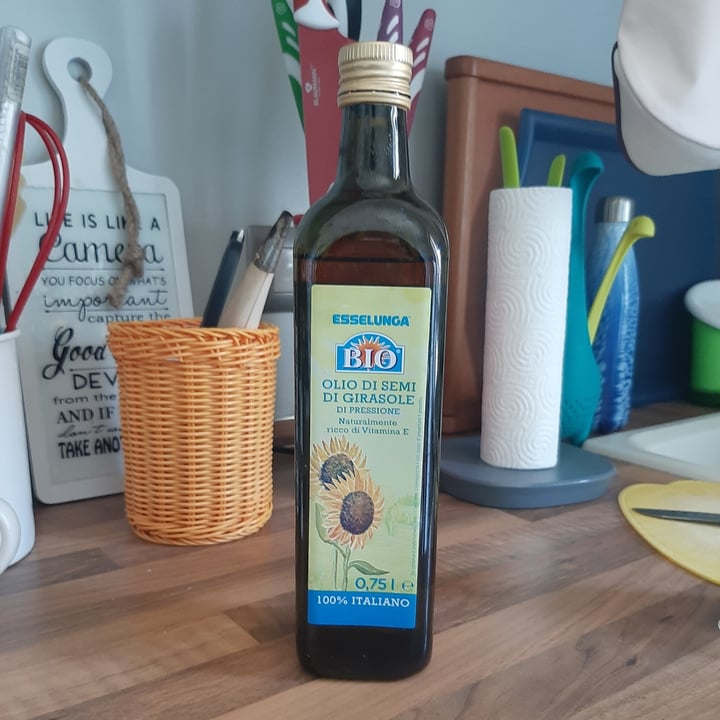 photo of Esselunga Bio Olio di semi di girasole shared by @3l3n1x86 on  13 Apr 2022 - review