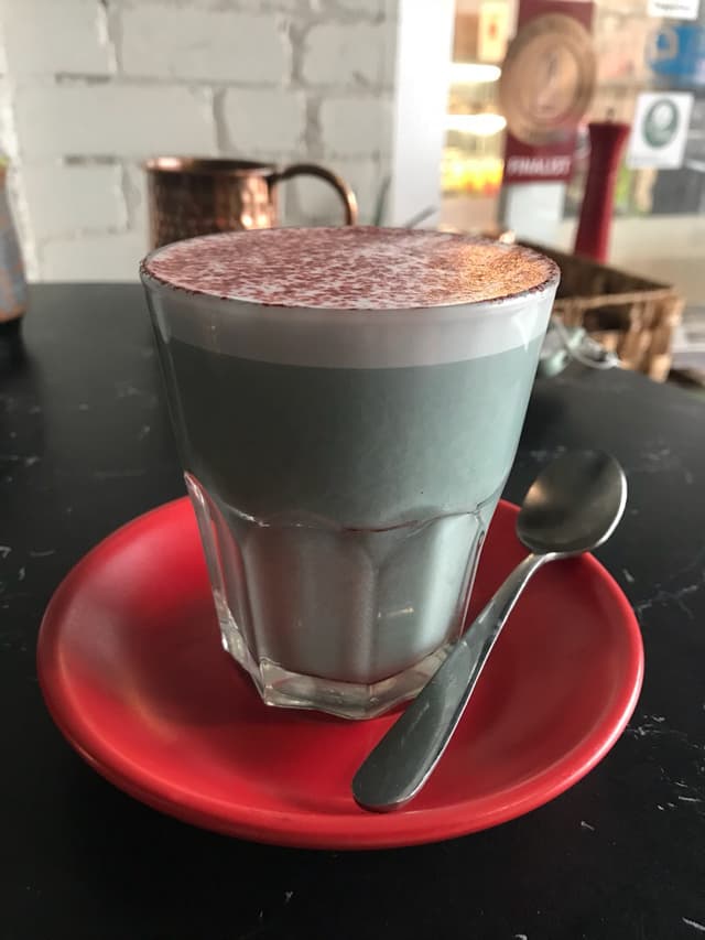 Photo of the dish “Blue algae latte”