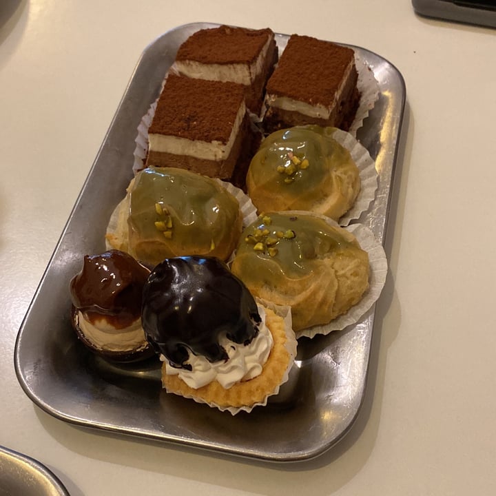 review photo of Ratatouille Vegan Food Pasticcini vegani shared by @sinella on 15 Oct 2022 - review