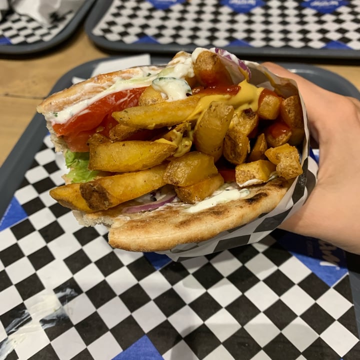 review photo of MAM eat Greek Patatepita shared by @saradiodati on 19 Aug 2022 - review