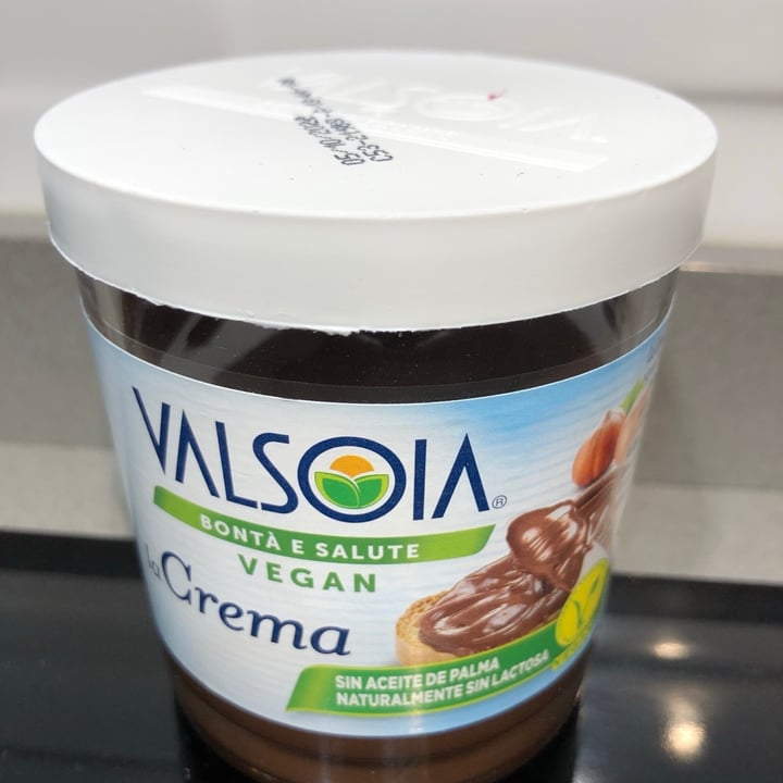 photo of Valsoia Crema cacao y avellana shared by @loula on  14 Nov 2021 - review