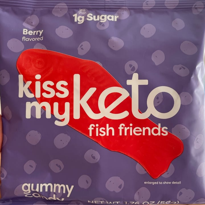 photo of Kiss My Keto Fish friends gummy berry flavored shared by @bevyang on  16 Jul 2022 - review