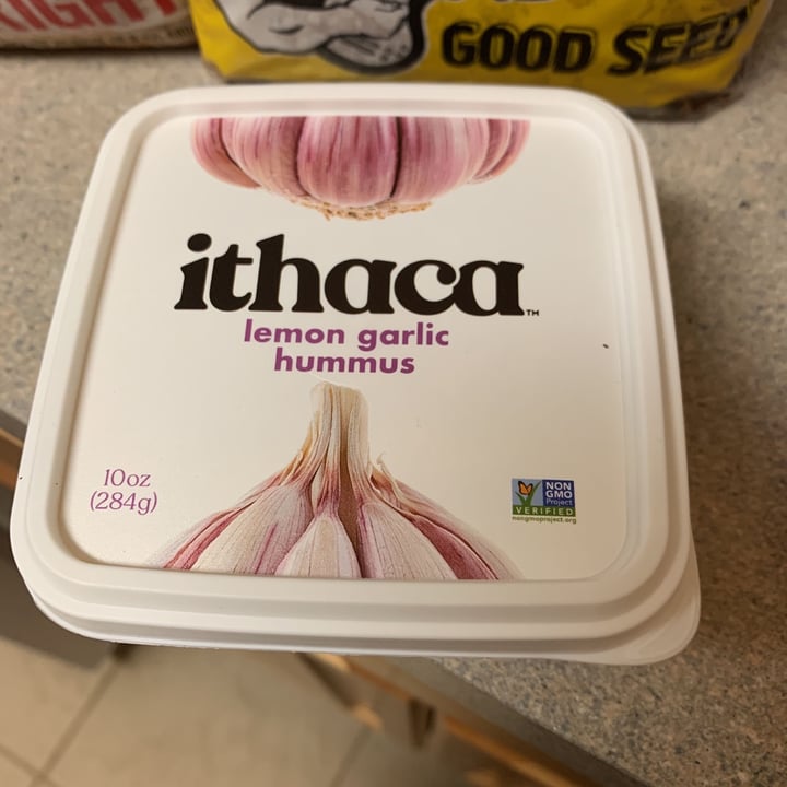 photo of Ithaca Cold-Crafted Lemon Garlic Hummus shared by @ann082019 on  23 Nov 2020 - review