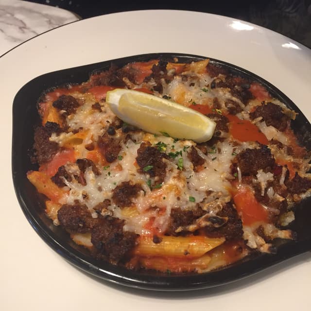Foto del piatto “Curried Beyond™ Beef Penne Al Forno”