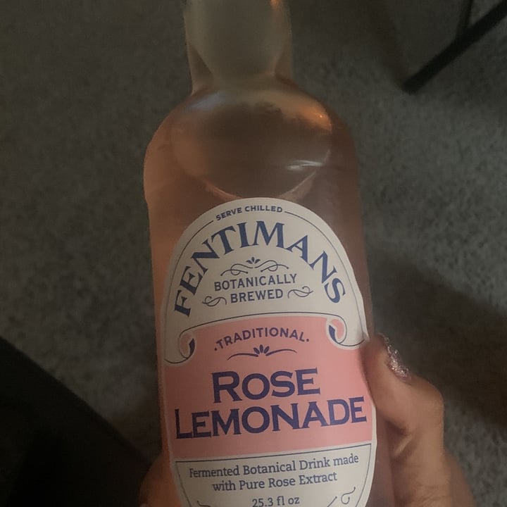 review photo of Fentimans Rose Lemonade shared by @prettybbzia on 07 Jun 2022 - review