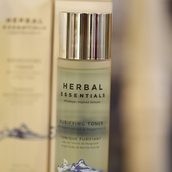 photo of Herbal Essentials Purifying Toner shared by @ajyoung on  08 Sep 2021 - review