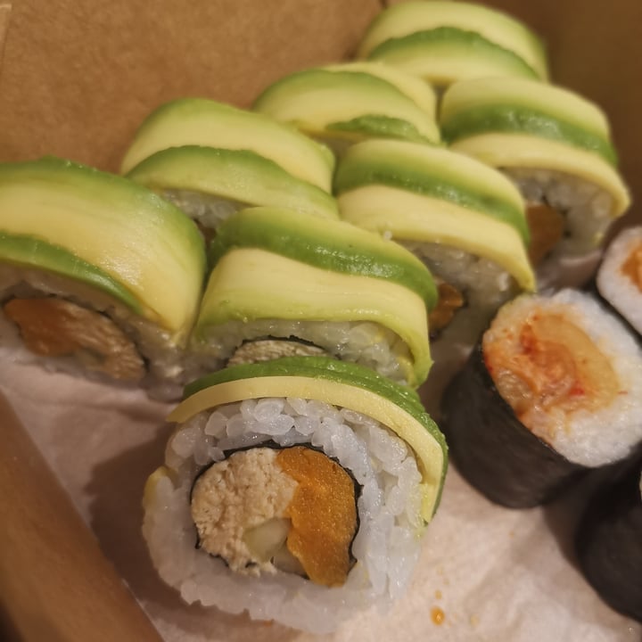 photo of Green Sushi Green Crab 🥑 shared by @lukasser on  24 Sep 2021 - review