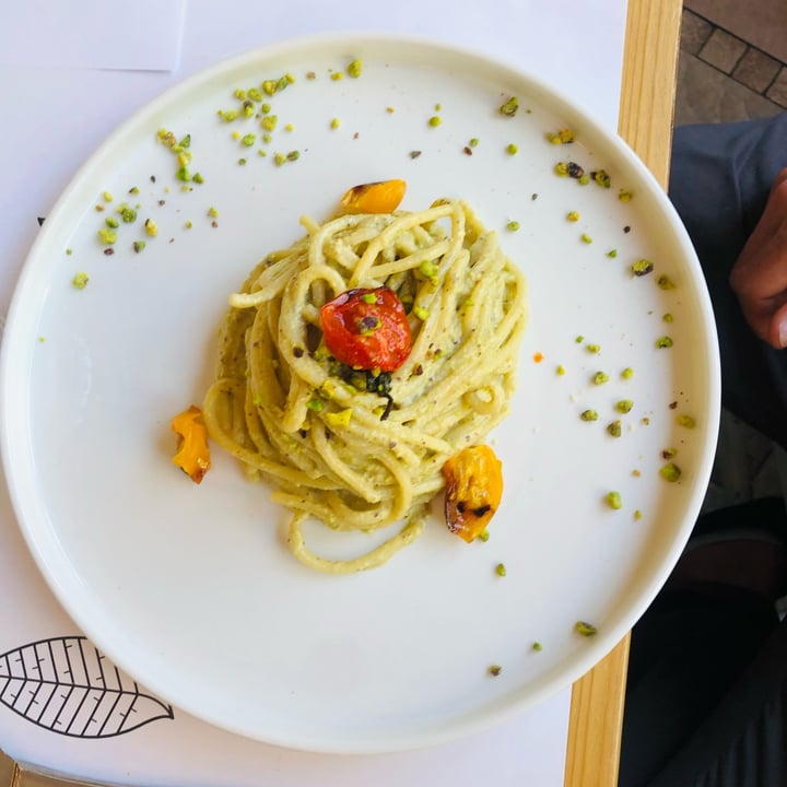 photo of Nativa Ristorante Spaghettoni al pesto di pistacchio e ciliegini gialli shared by @nicole- on  01 May 2022 - review