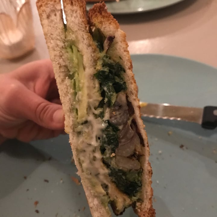 review photo of Verde Pistacchio Vegan Club Sandwich shared by @martamaddalena on 19 Feb 2022 - review