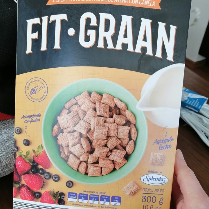 photo of Fit graan Cereal de avena y canela shared by @bekindco on  12 Oct 2020 - review