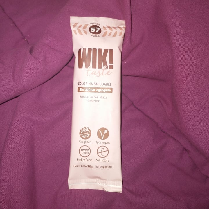 photo of Wik! Barra de quinoa inflada y chocolate shared by @seleneluna on  07 Dec 2021 - review