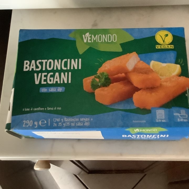 photo of Vemondo Bastoncini Vegani con Salsa Dip shared by @jiulius on  07 Apr 2022 - review
