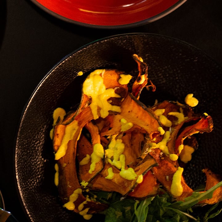review photo of Oui Bar & KTCHN Pumpkin Skins With Turmeric & Mushroom Tofu shared by @ajyoung on 08 Sep 2021 - review