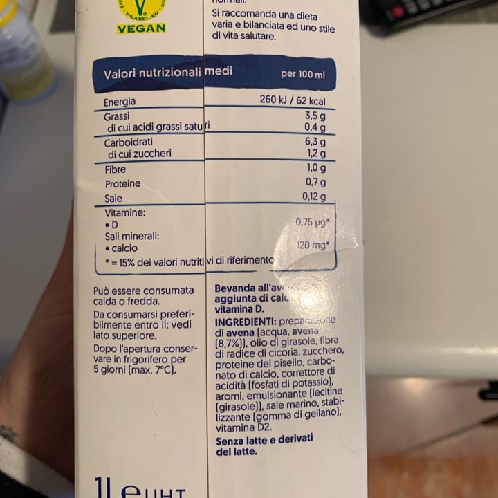 photo of Alpro This is Not Milk Classic Questo Non è Late Classico shared by @kiara1708 on  16 Apr 2022 - review