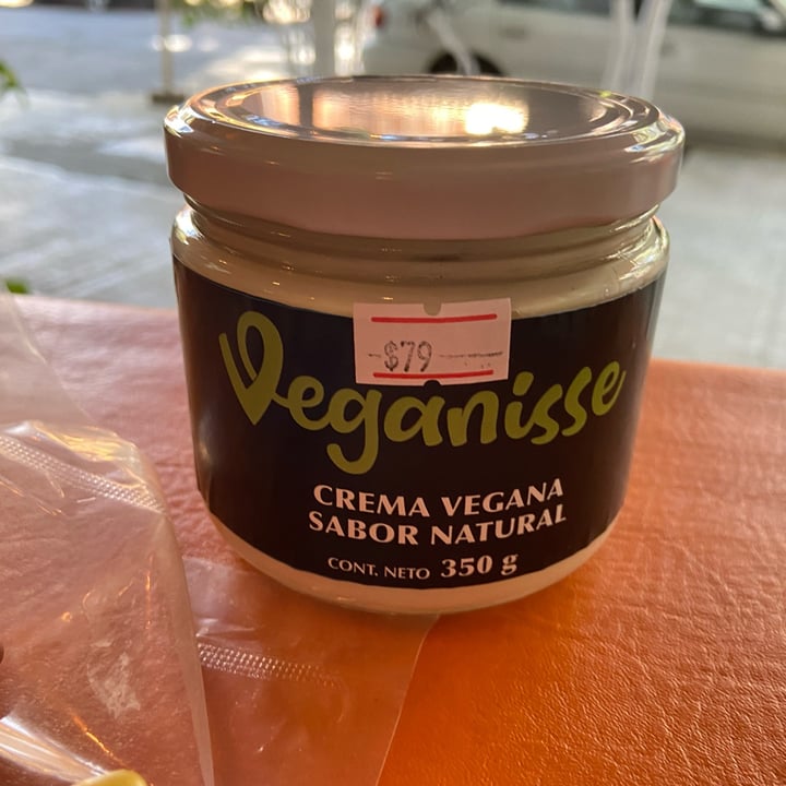 photo of Veganisse Crema Vegana shared by @ilse on  15 Dec 2021 - review