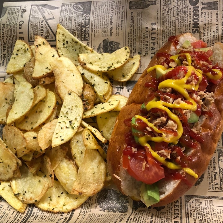review photo of El Perro Gamberro Perrito gamberro shared by @lauraynico on 24 Oct 2020 - review