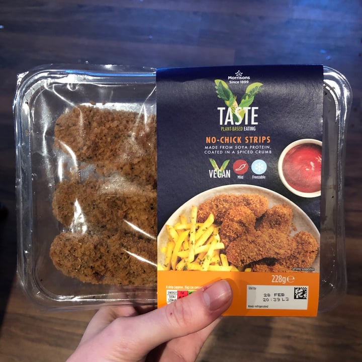 photo of Morrisons No Chick Strips shared by @aimeesumo on  08 Apr 2021 - review