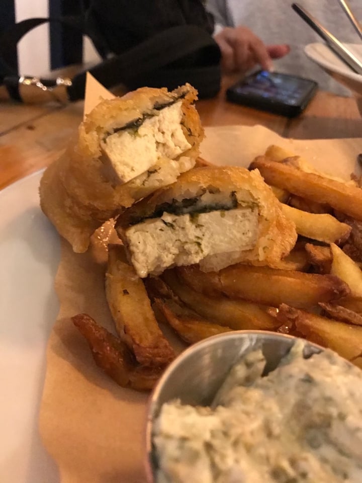 photo of Mono Tofish and chips shared by @packnsnack on  03 Jan 2020 - review